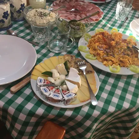 Lila Fuge Apartman * Balatonfured