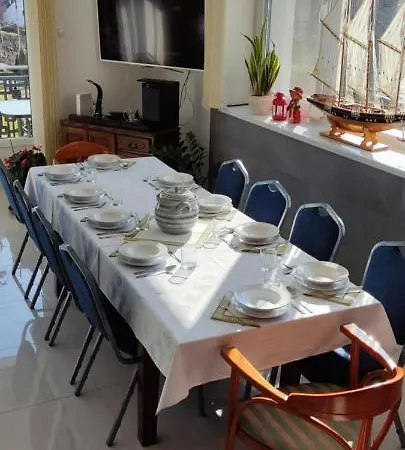 Lila Fuge Apartman *