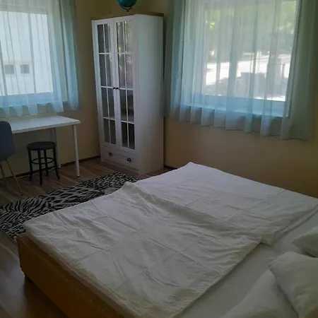 Lila Fuge Apartman * Balatonfured