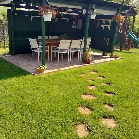 Lila Fuge Apartman Balatonfured