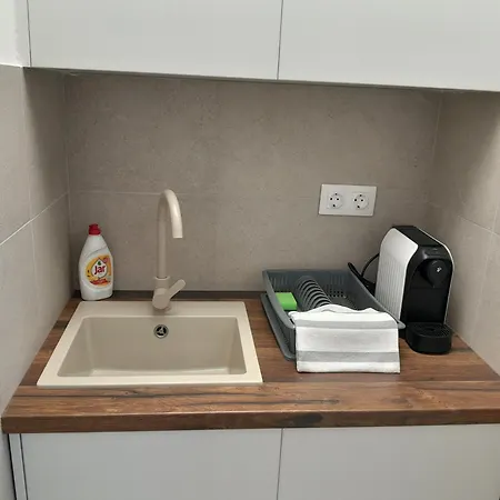 Lila Fuge Apartman Apartment