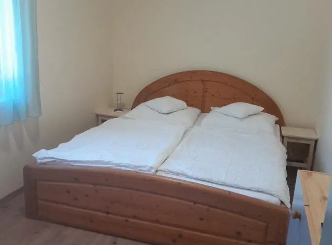 Lila Fuge Apartman Balatonfured