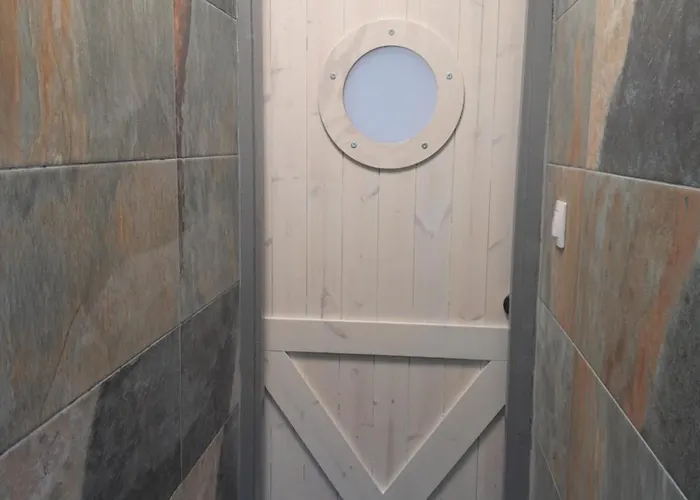 Lila Fuge Apartman * Balatonfured